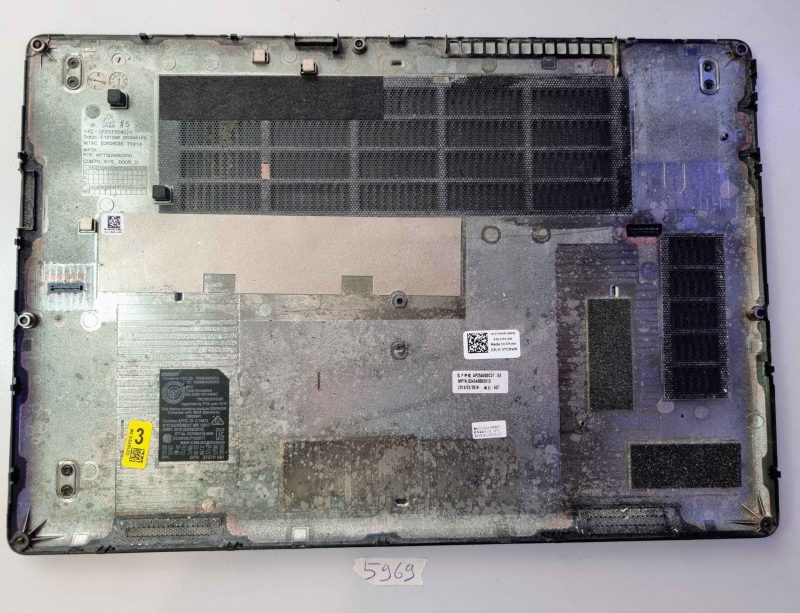 Copertura inferiore originale Dell Latitude E5490 5490 TCMWR AP25A000C01, parte di ricambio per laptop usata - immagine 2