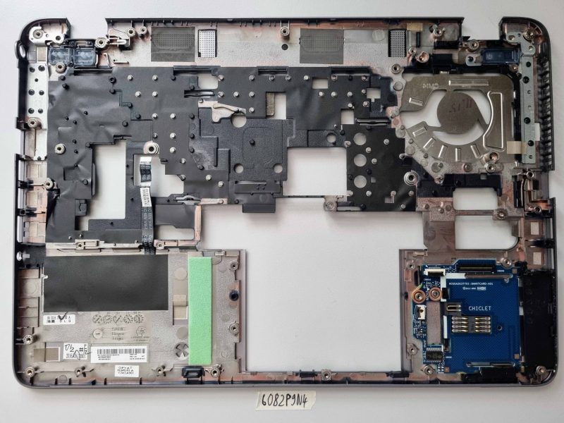 Poggiapolsi per laptop HP EliteBook 840 G2 da 14" 804336-001 | Ricambio originale per laptop - immagine 2