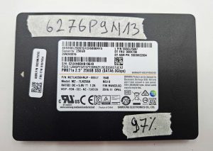 Unità a stato solido SSD Samsung PM871a MZ-7LN256B da 256 GB SATA III da 2,5"
